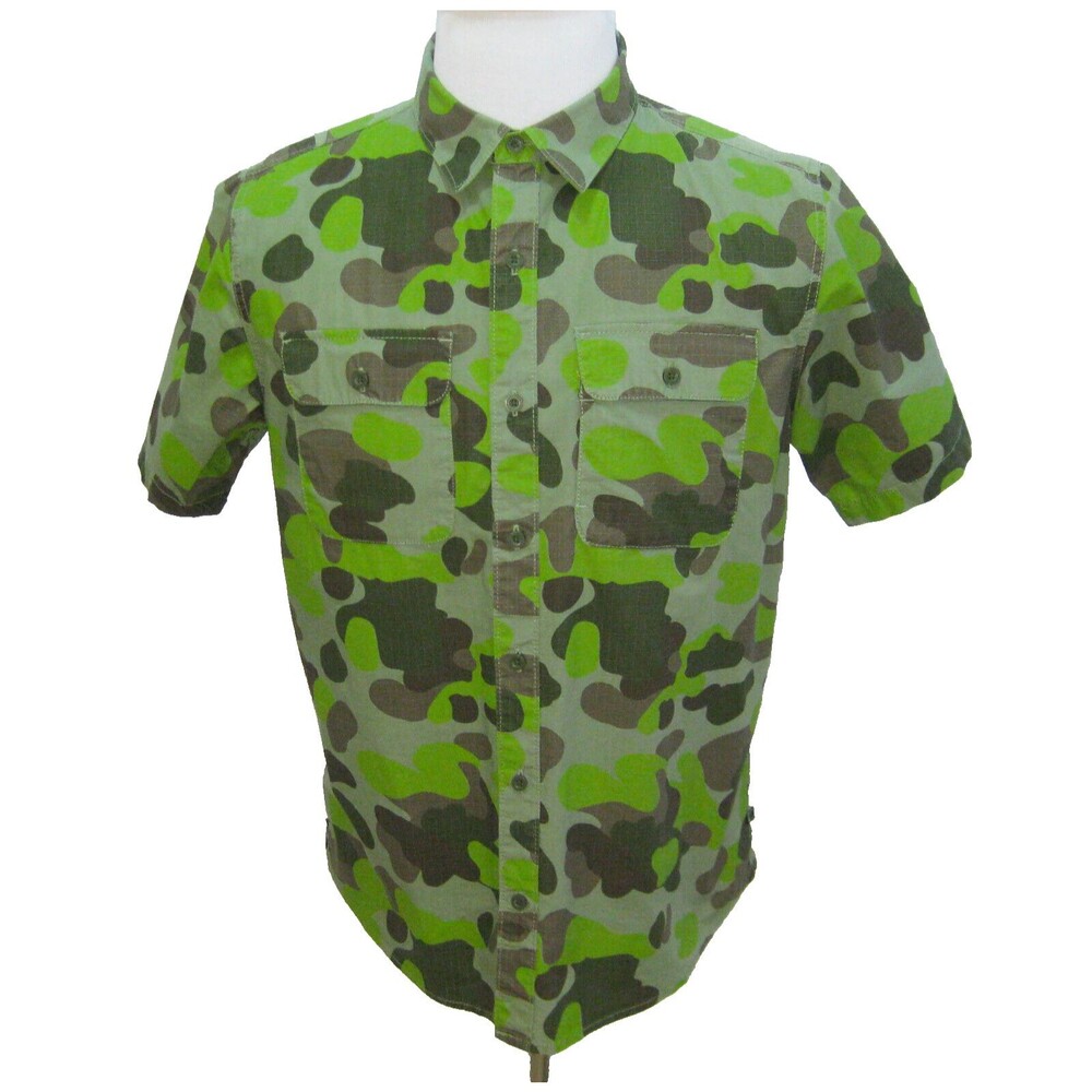 MOUNTAIN HARDWEAR Men's (Size Medium) Green Camo Short Sleeve Button Front Shirt